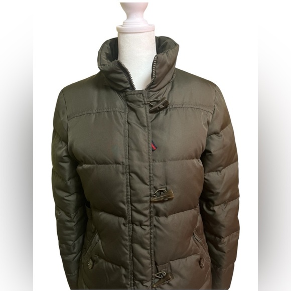 Tommy Hilfiger Olive-green Puffer Jacket. Size
Small. Excellent used condition! - Picture 1 of 17